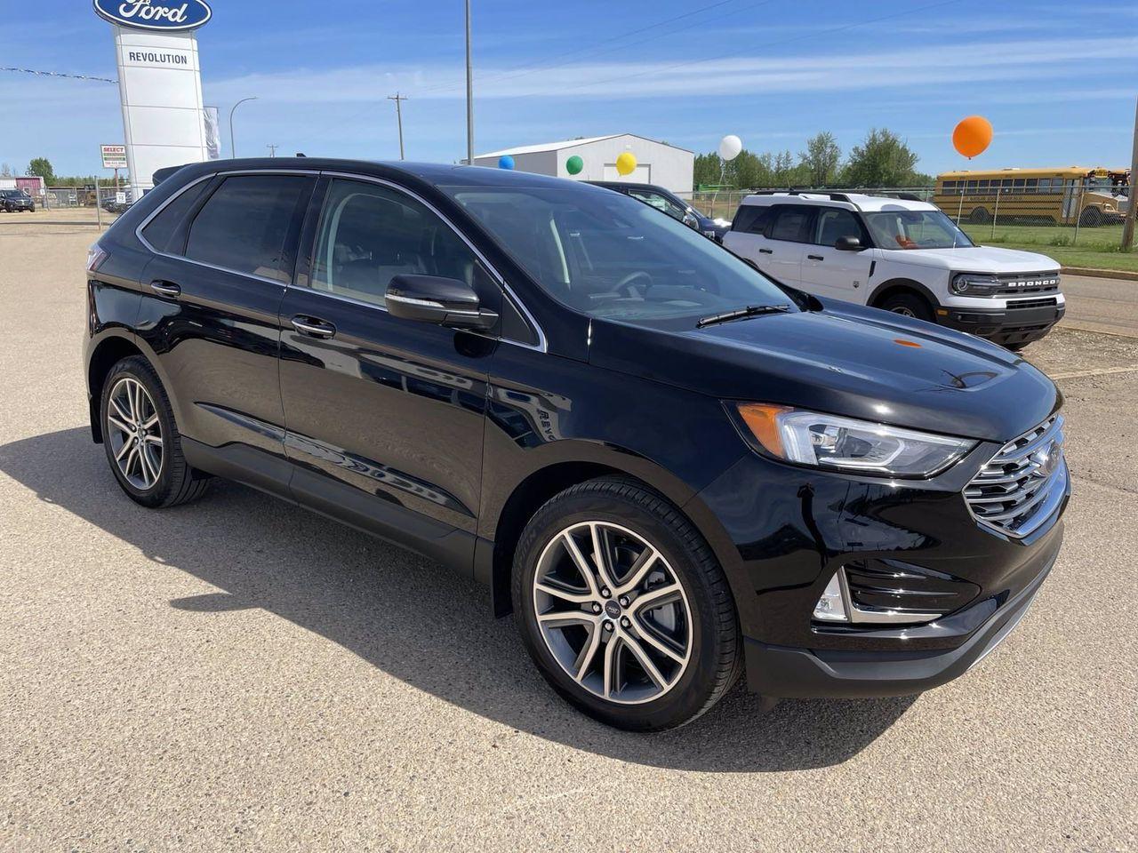 2021 Ford Edge Titanium-2