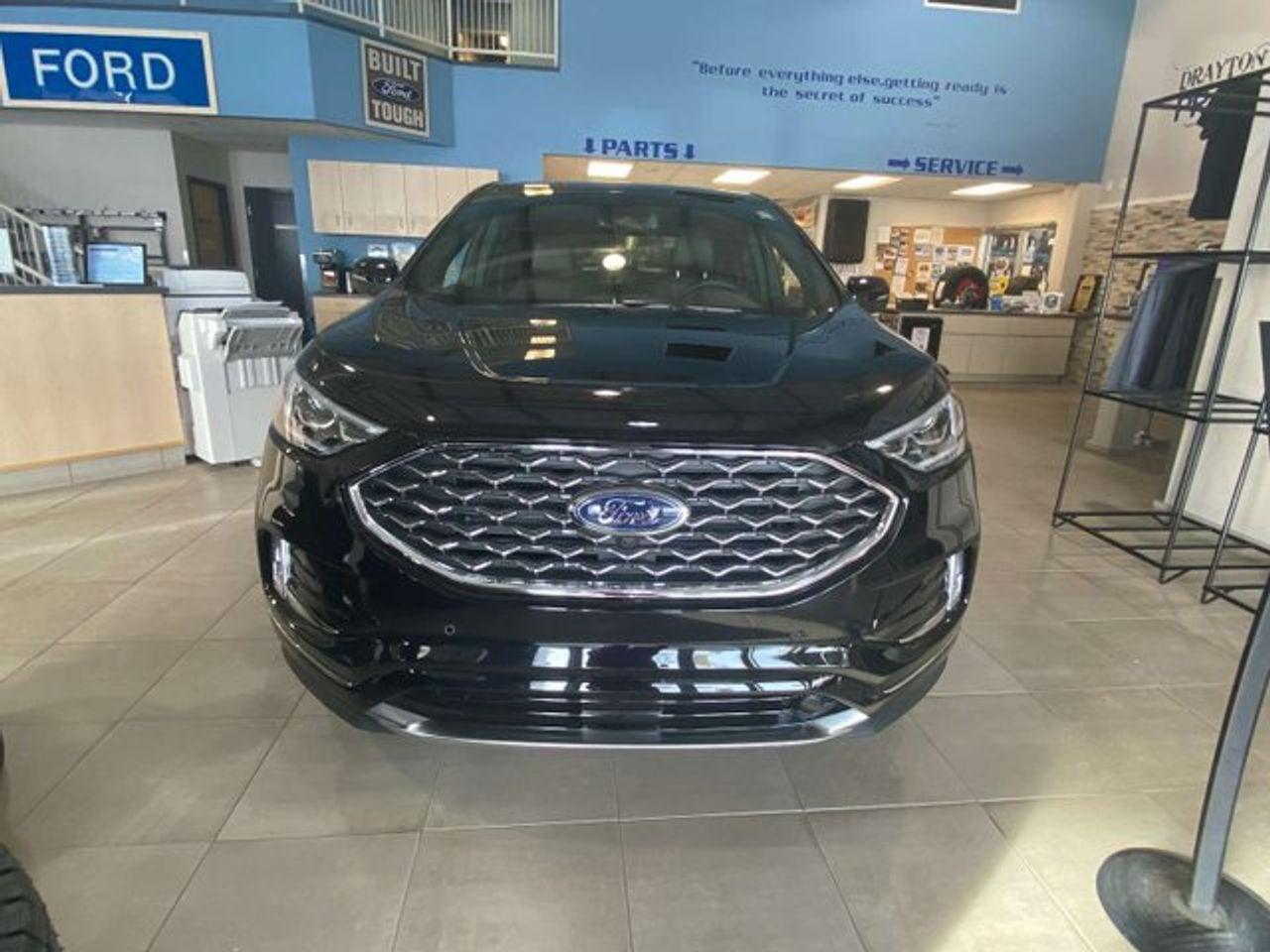 2021 Ford Edge Titanium-1