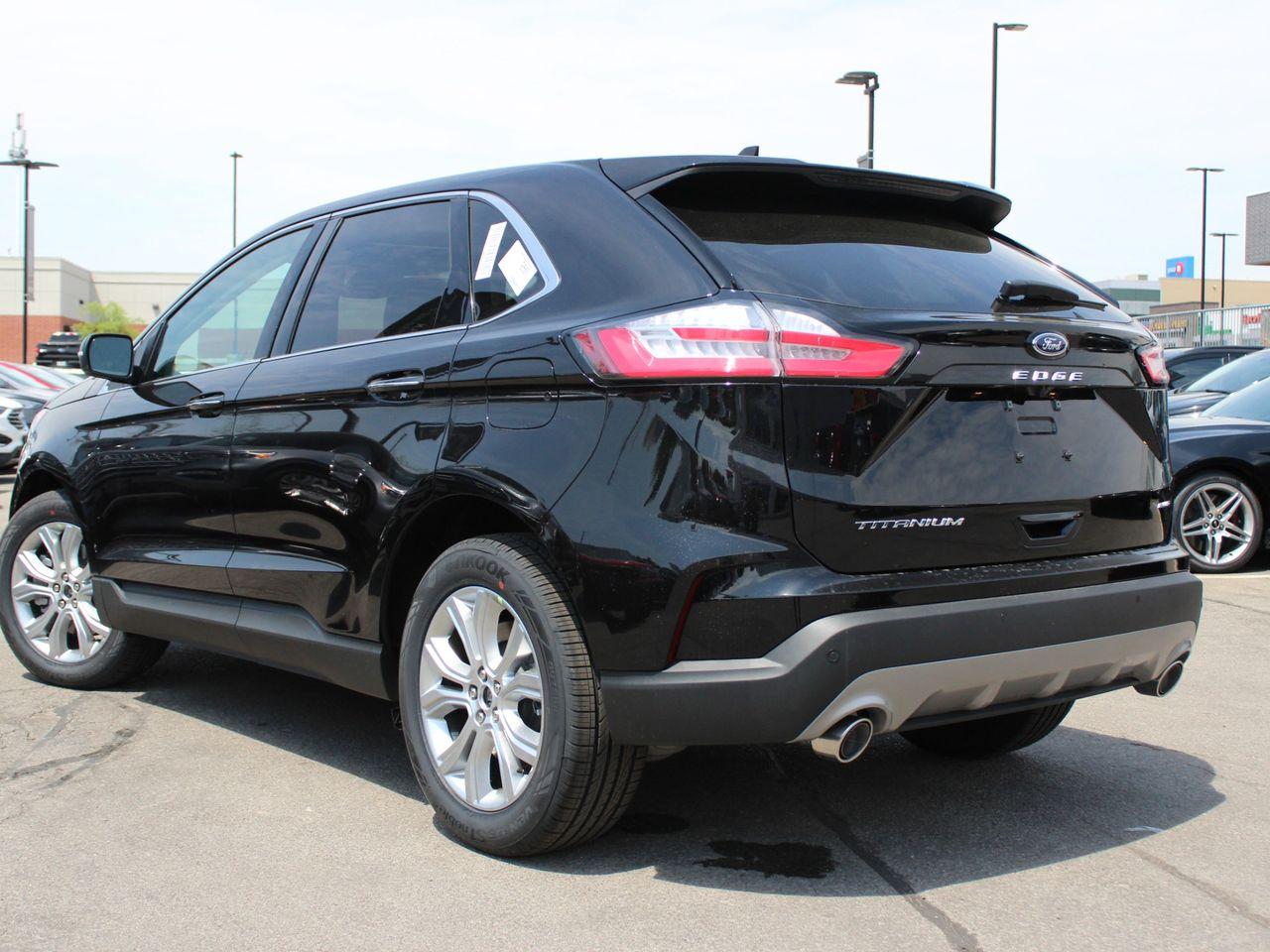 2021 Ford Edge Titanium-3
