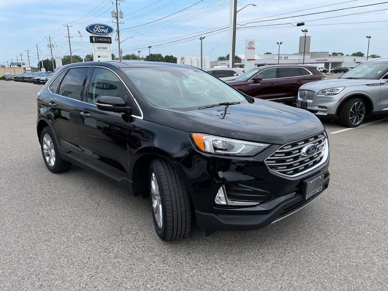 2021 Ford Edge Titanium-4