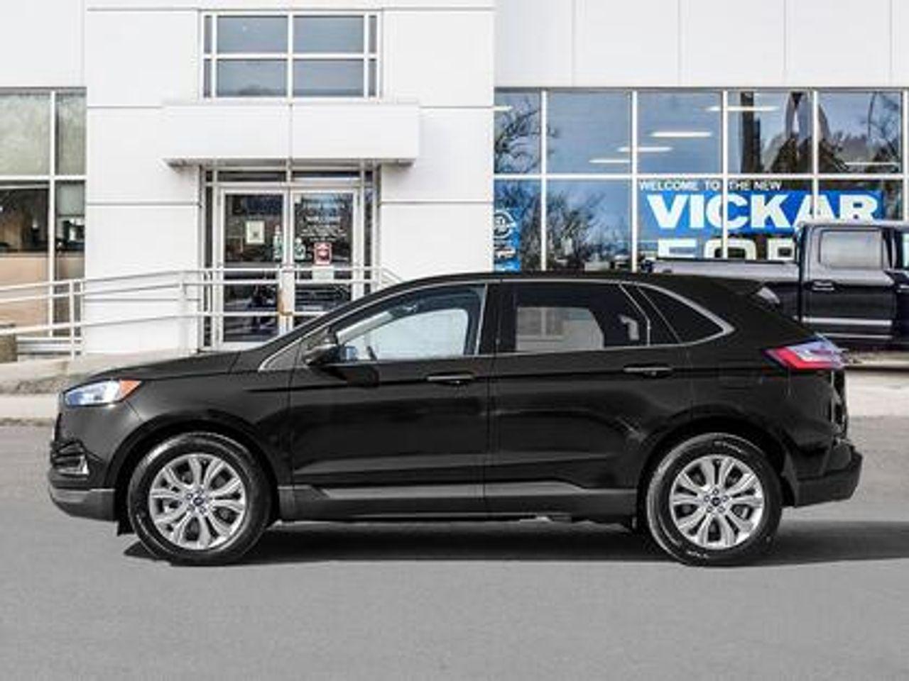 2021 Ford Edge Titanium-2