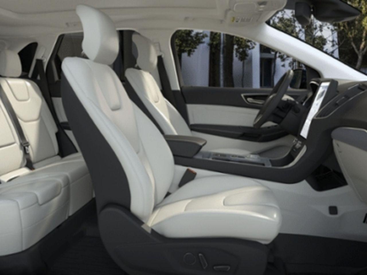 2021 Ford Edge Titanium-4