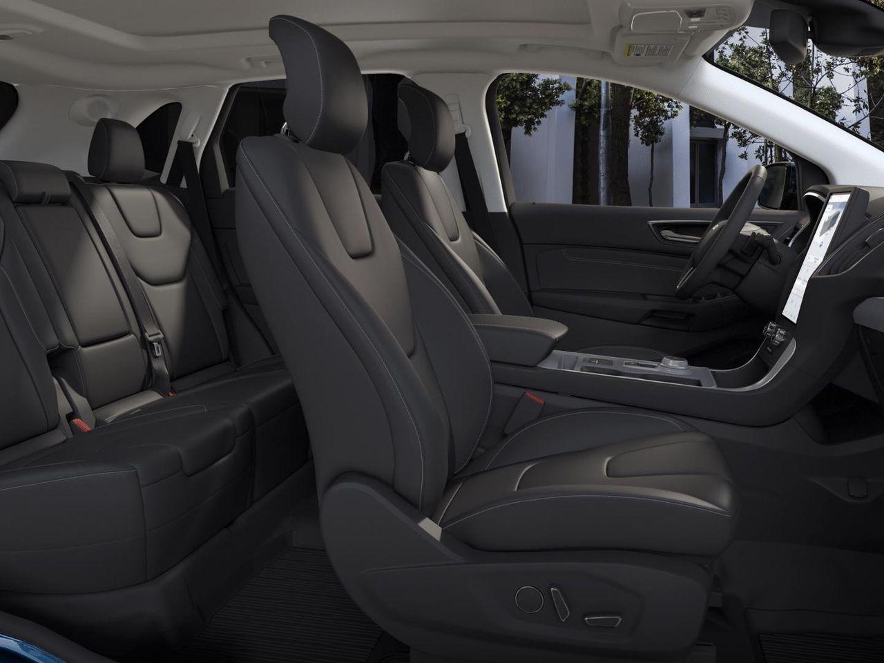 2021 Ford Edge Titanium-4