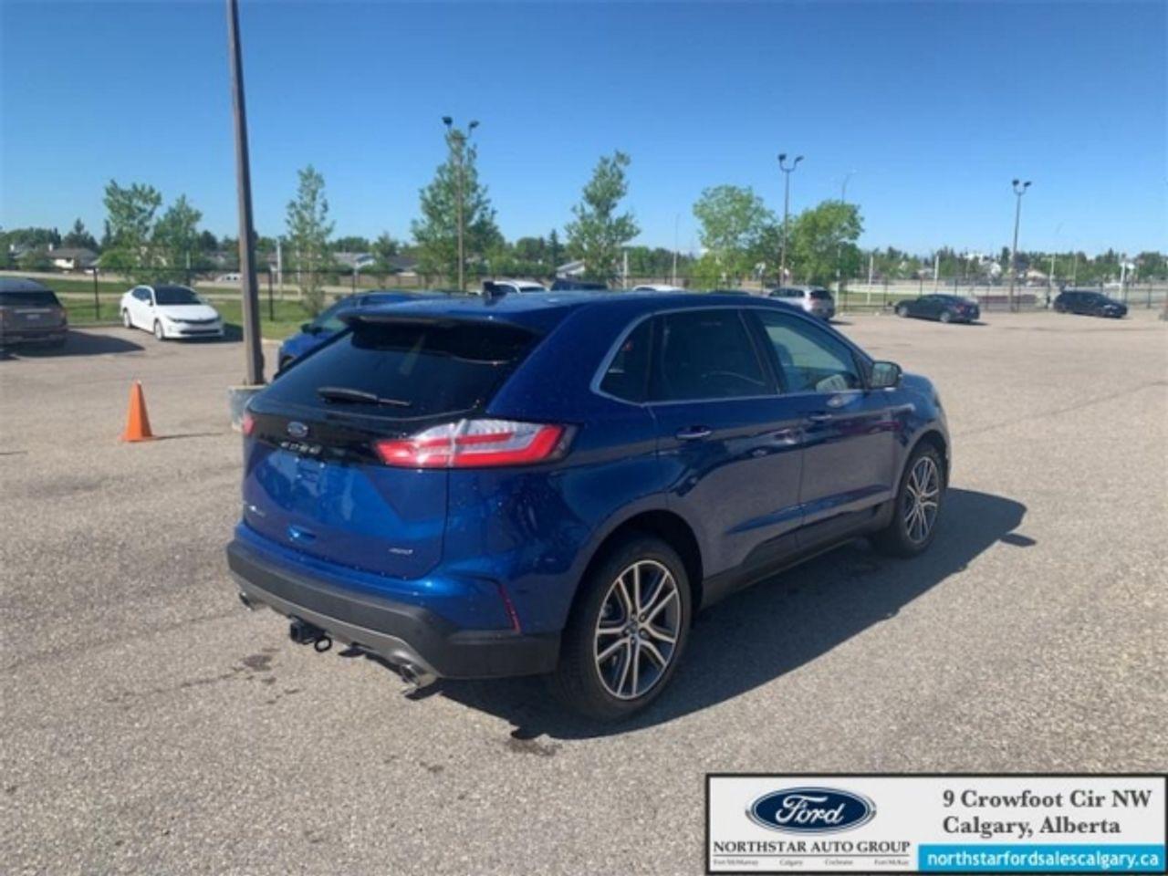 2021 Ford Edge Titanium-2