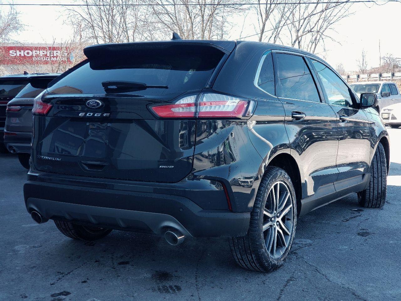 2021 Ford Edge Titanium-3