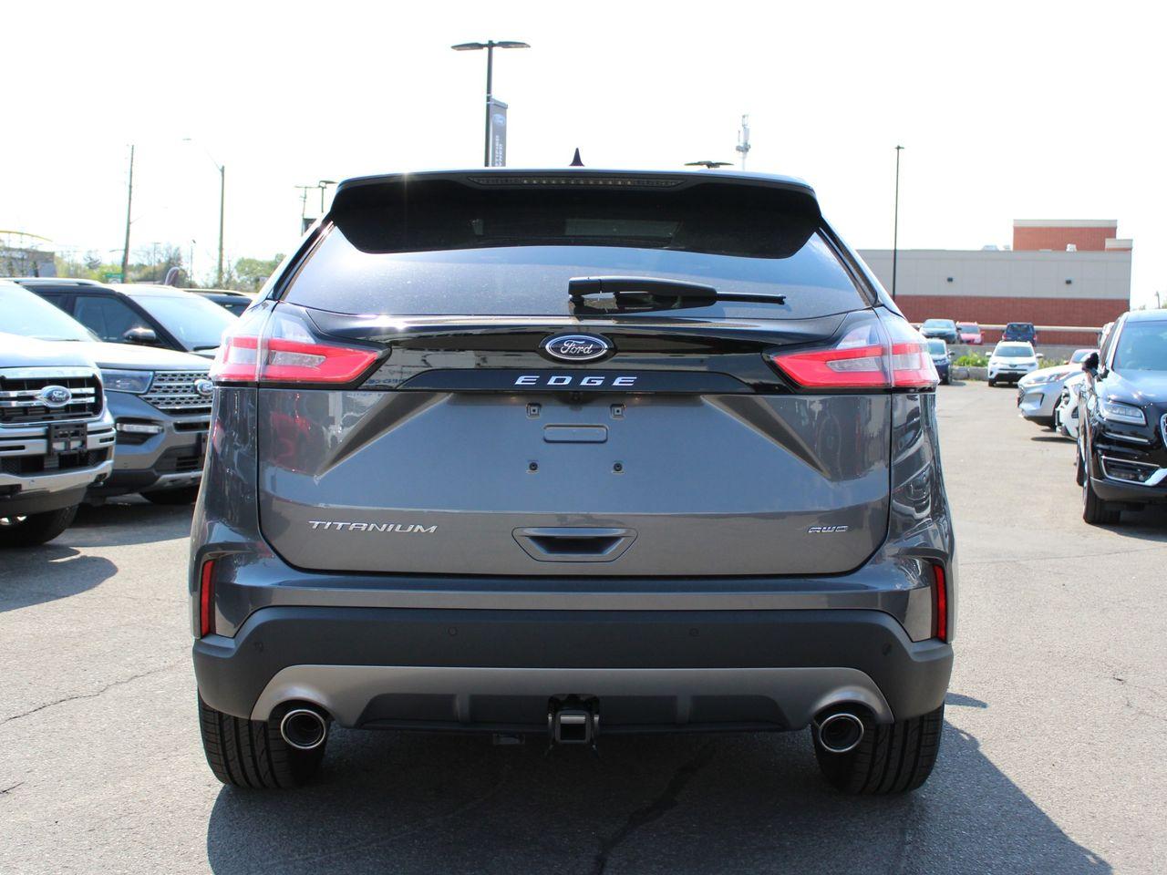 2021 Ford Edge Titanium-4