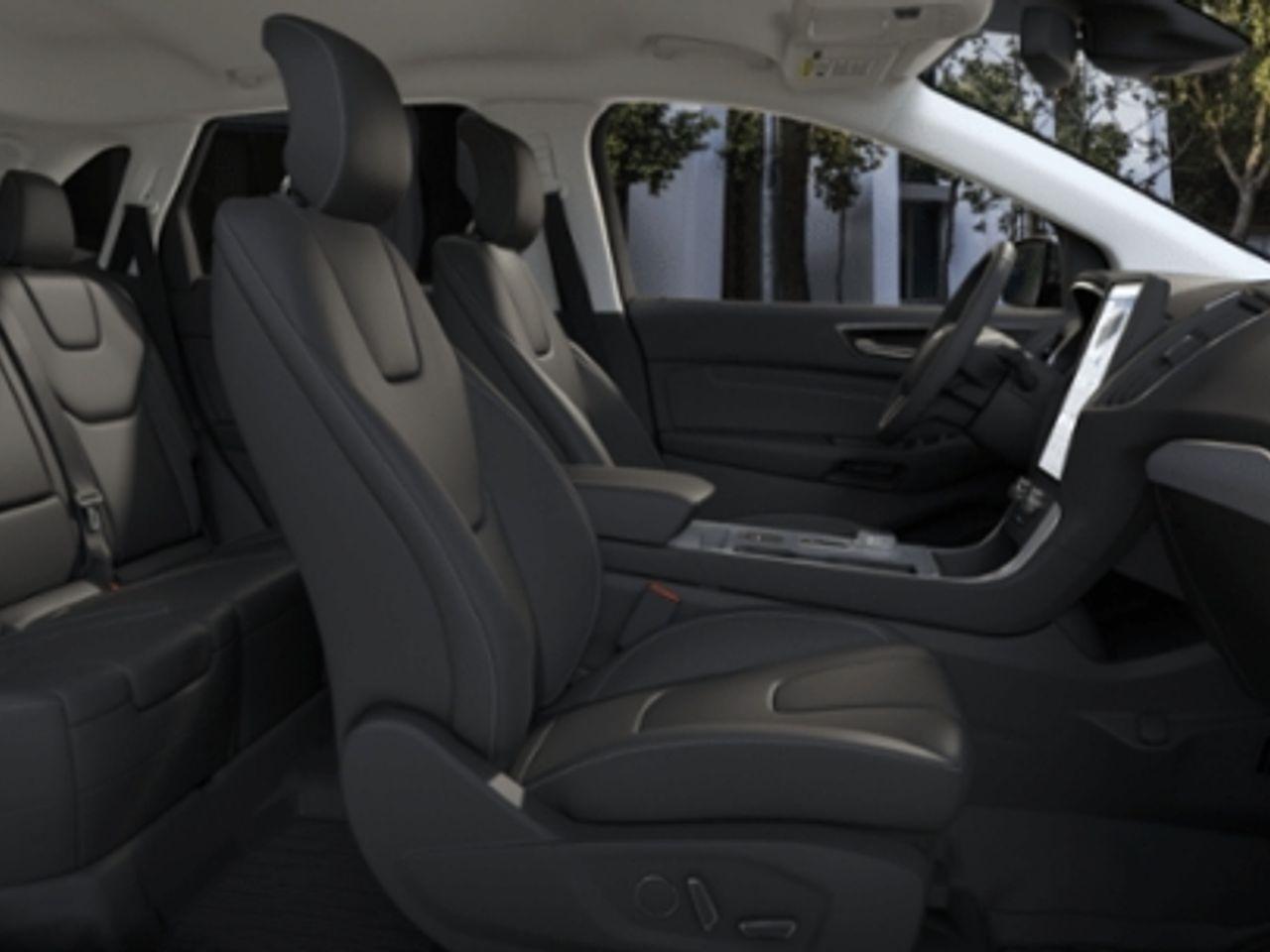 2021 Ford Edge Titanium-4