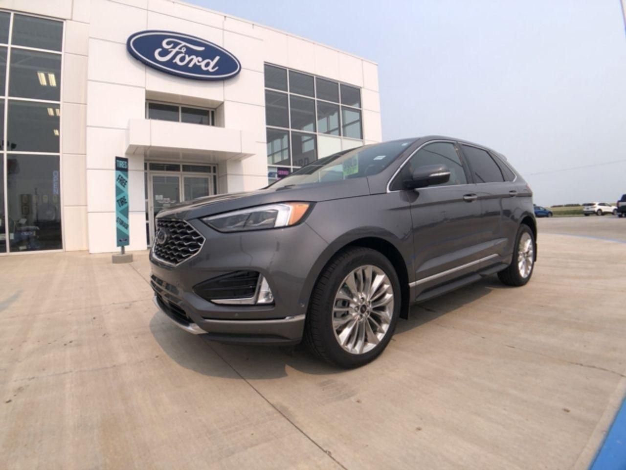 2021 Ford Edge Titanium-0