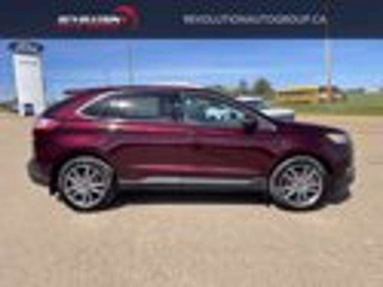 2021 Ford Edge Titanium-2