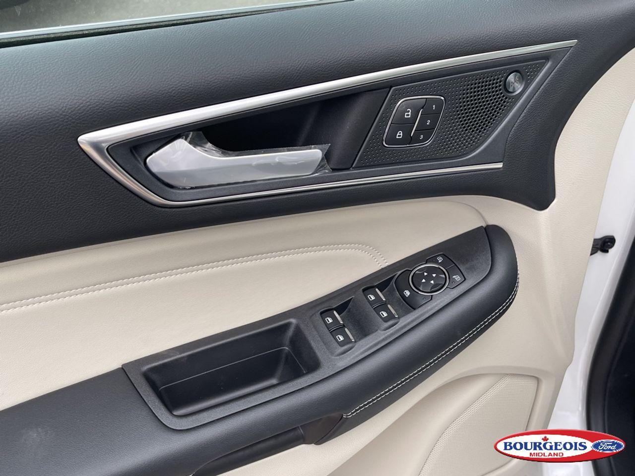2021 Ford Edge Titanium-3
