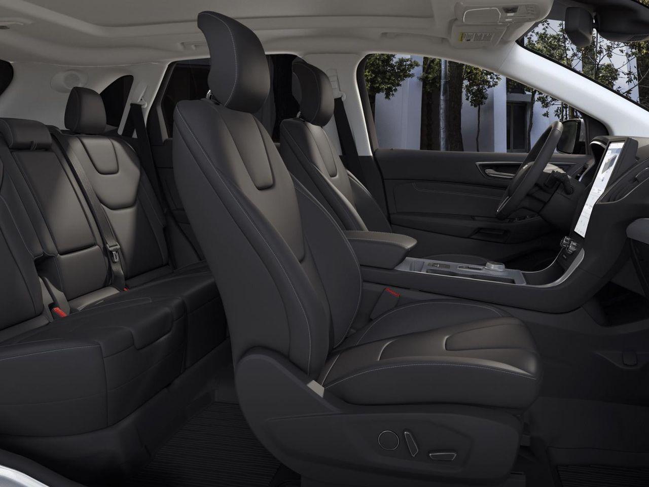 2021 Ford Edge Titanium-4