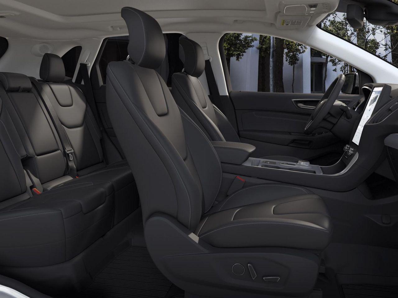 2021 Ford Edge Titanium-4