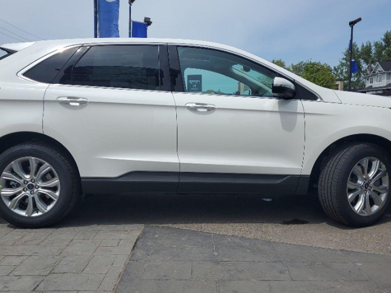 2021 Ford Edge Titanium-3