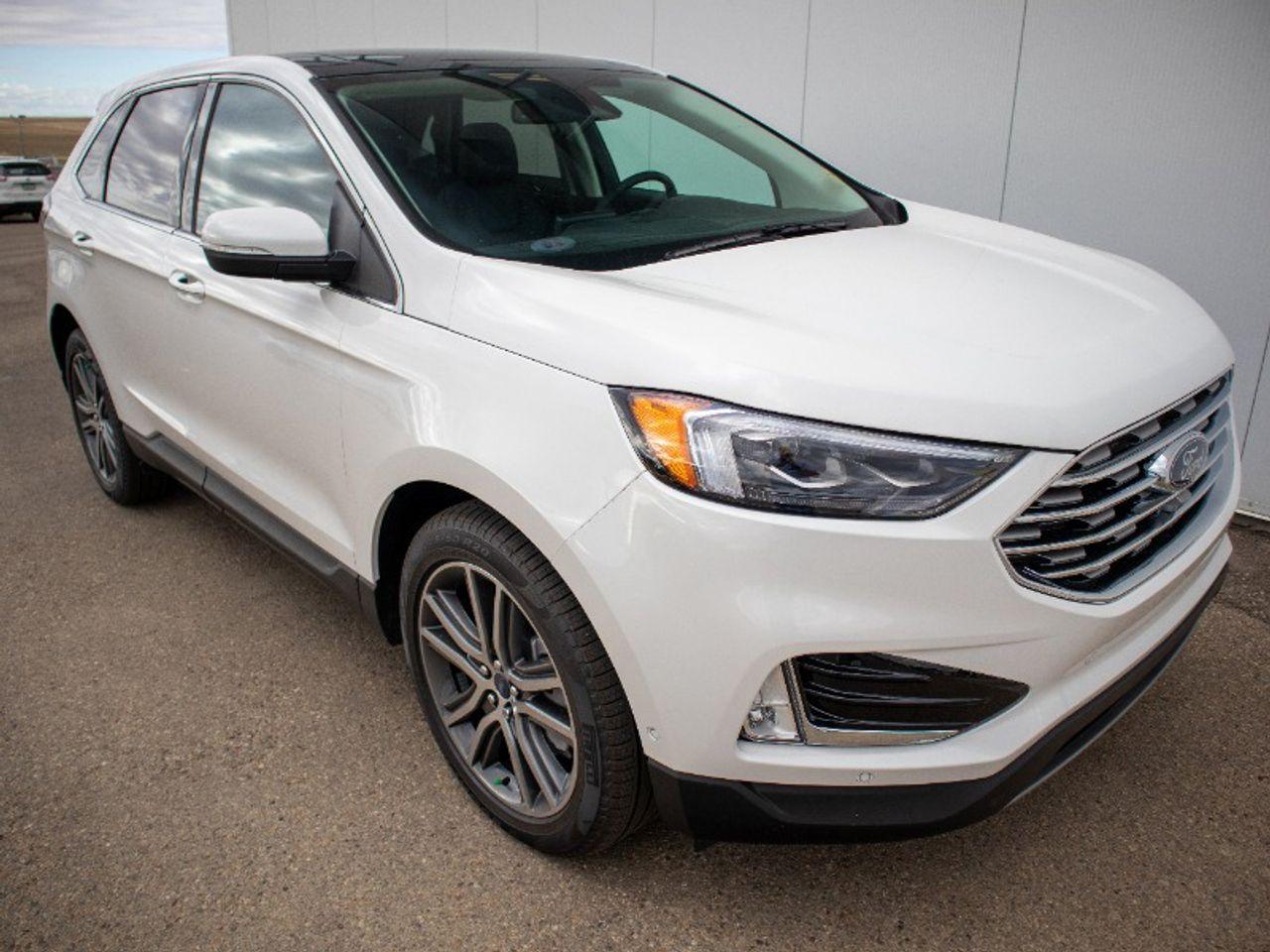 2021 Ford Edge Titanium-0