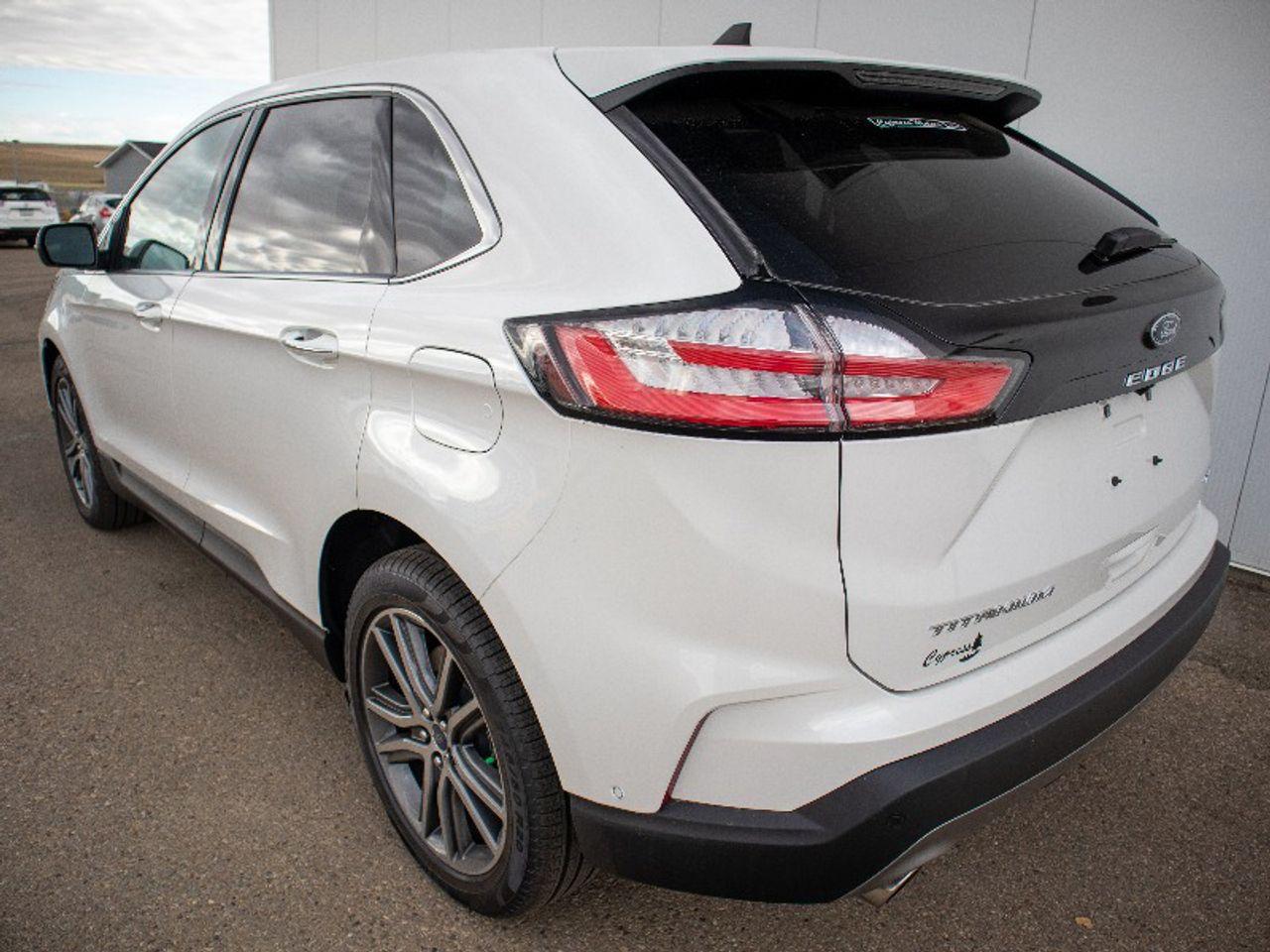 2021 Ford Edge Titanium-4