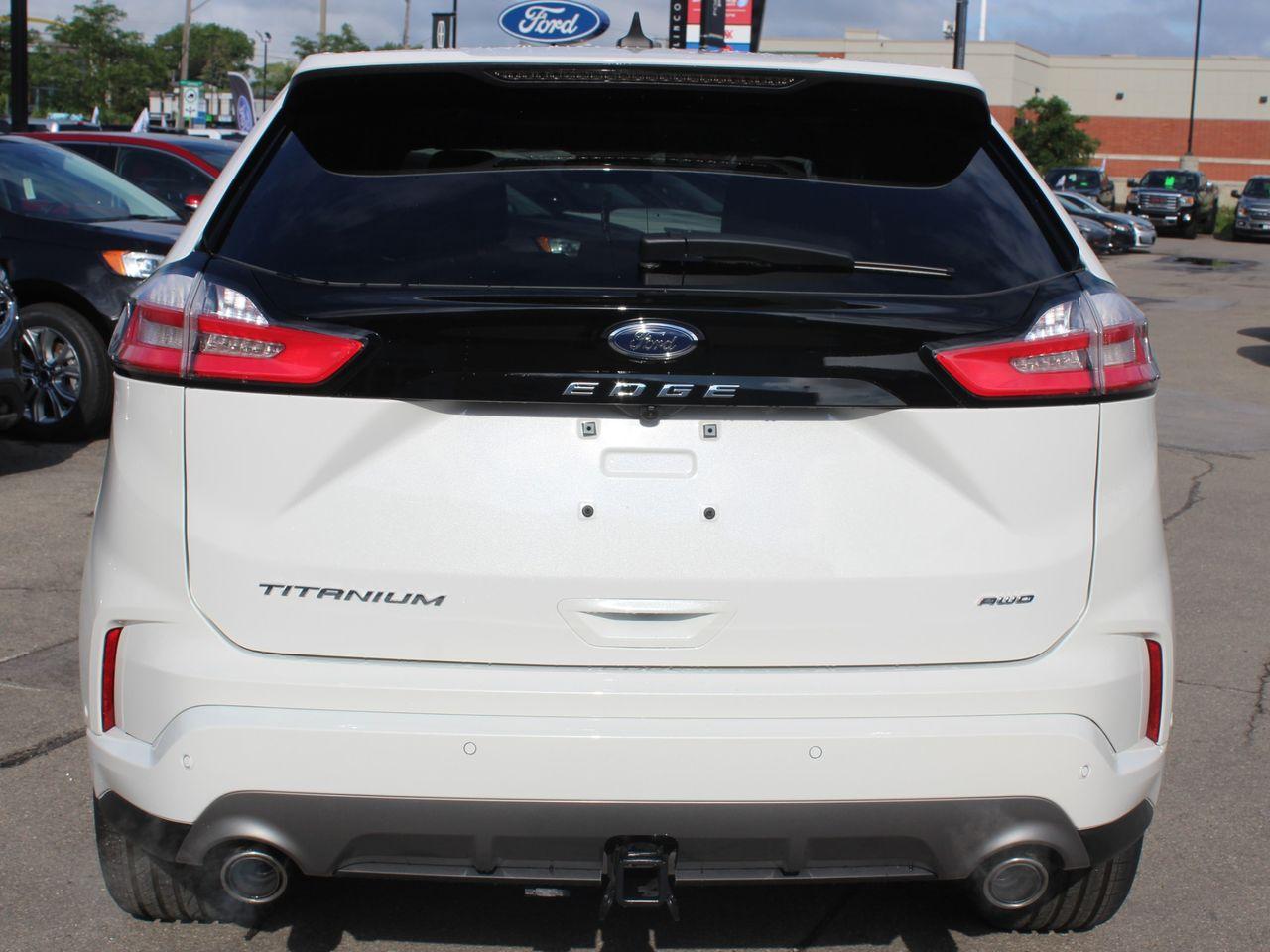 2021 Ford Edge Titanium-3