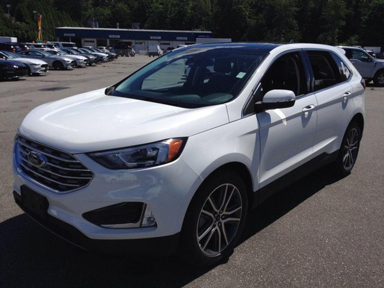 2021 Ford Edge Titanium-0