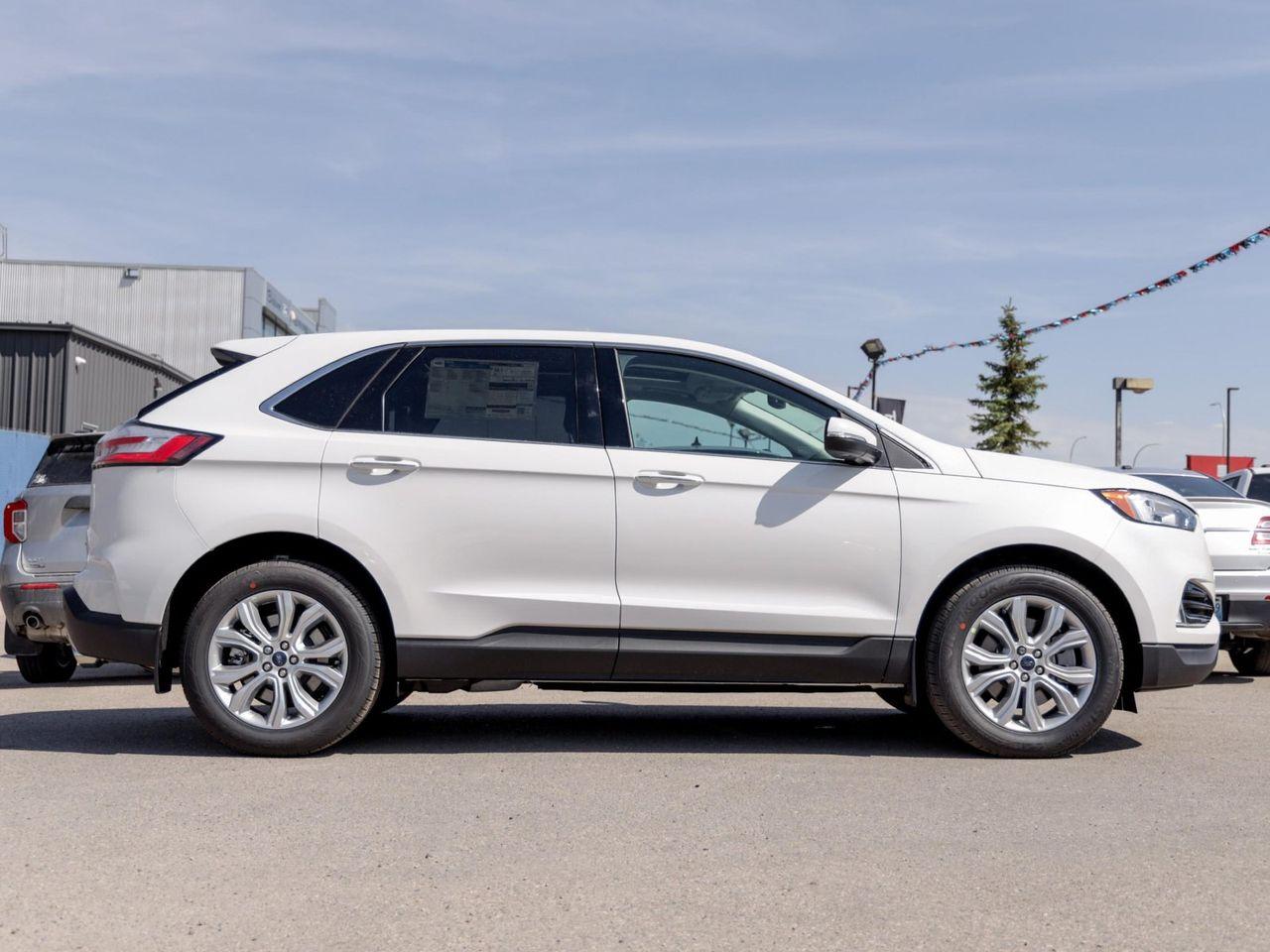 2021 Ford Edge Titanium-2