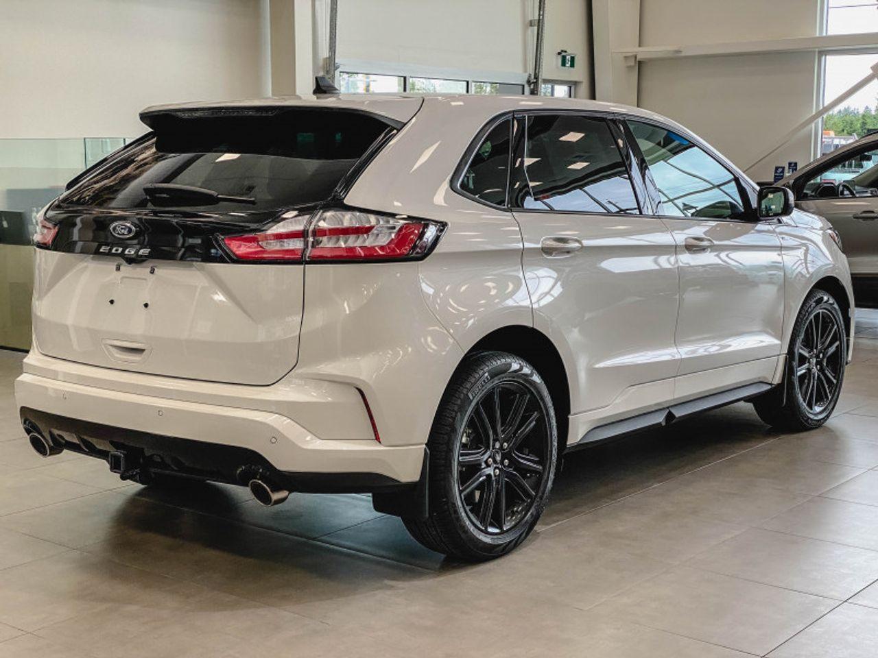 2021 Ford Edge -2