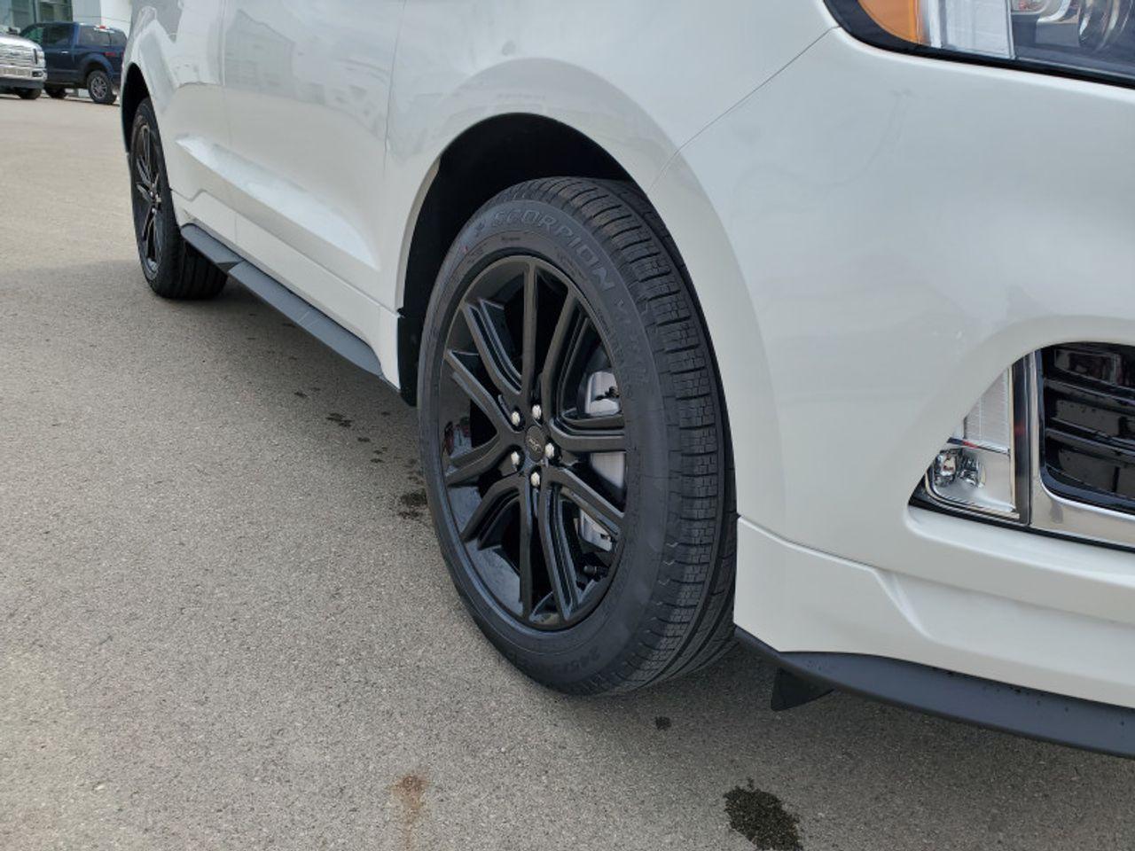 2021 Ford Edge -3