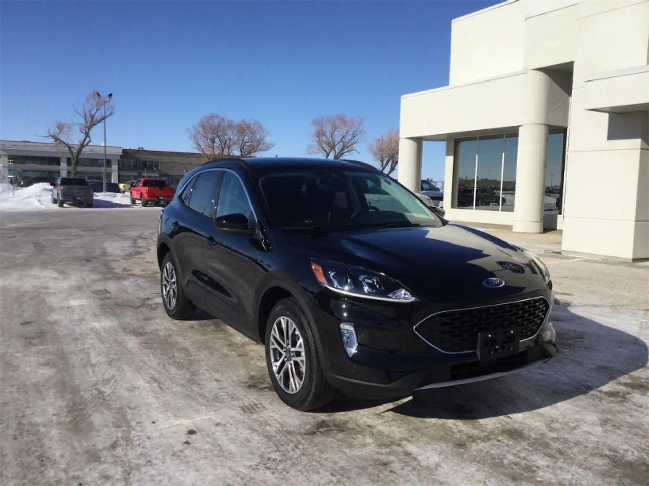 2021 Ford Escape -3
