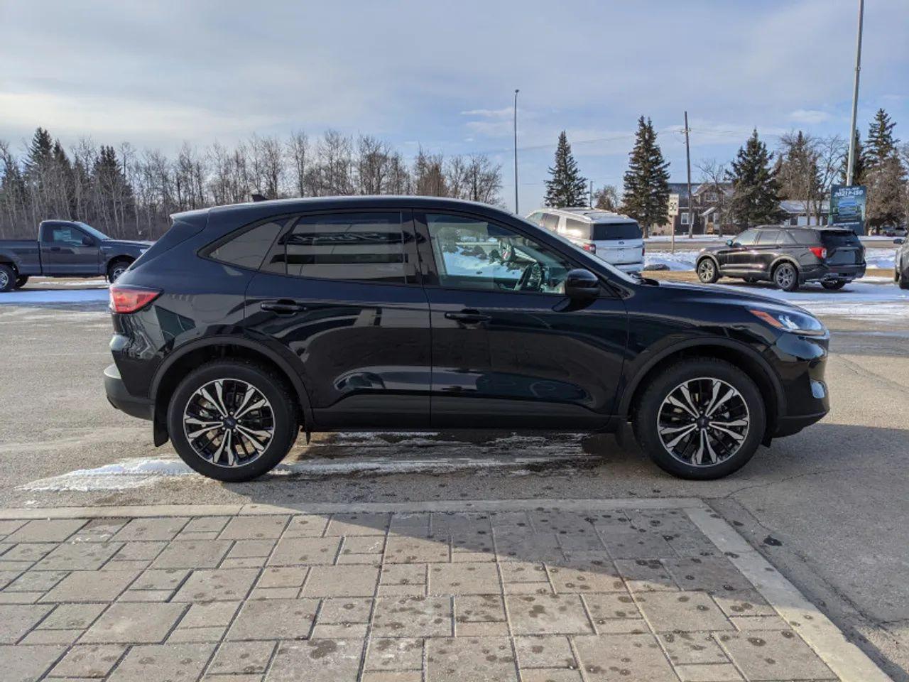 2021 Ford Escape -4