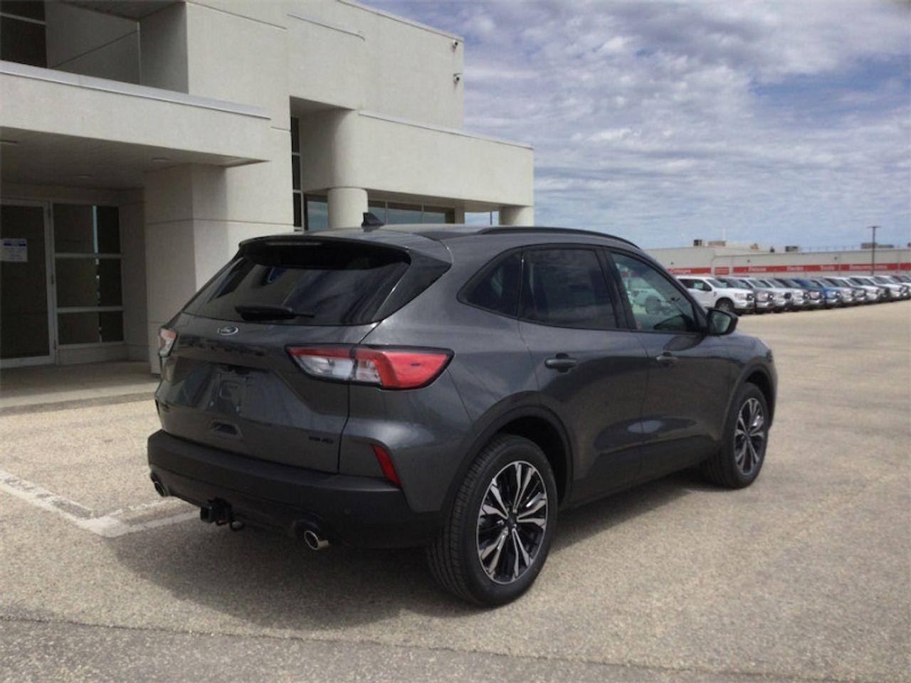 2021 Ford Escape -4