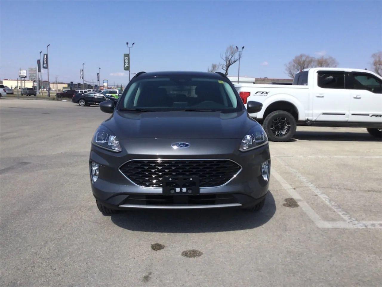 2021 Ford Escape -2