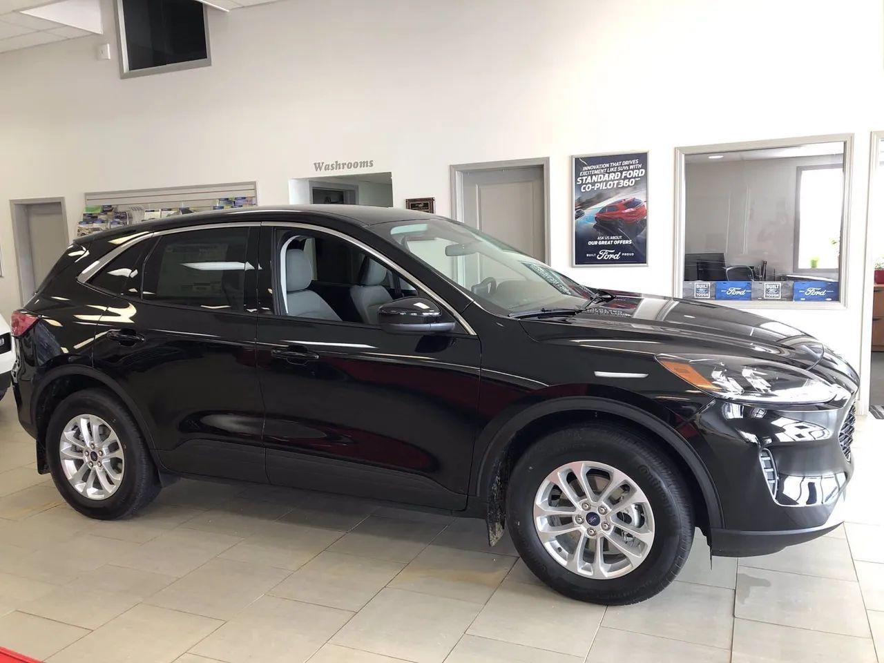 2021 Ford Escape SE-3