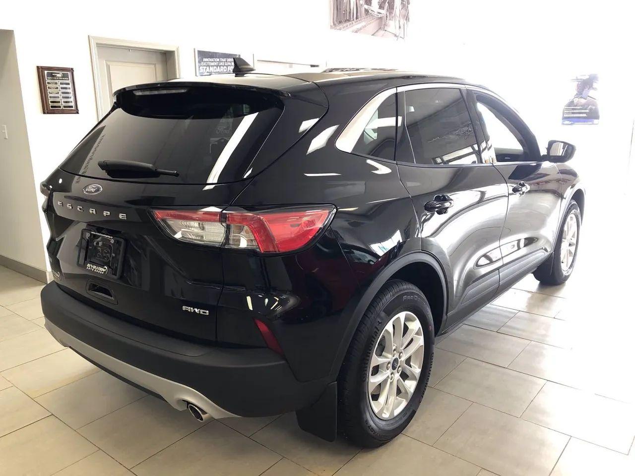2021 Ford Escape SE-4