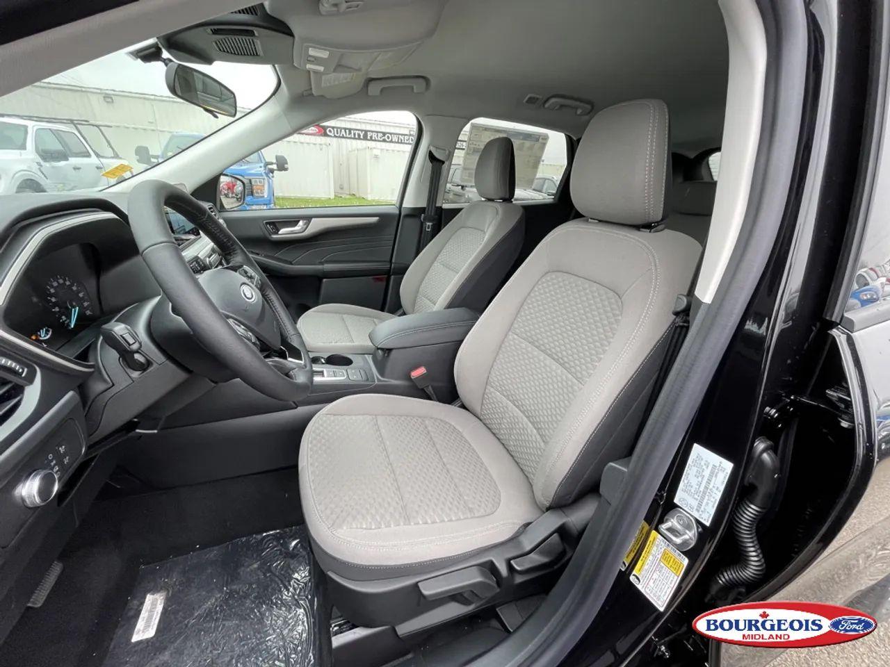 2021 Ford Escape SE-4
