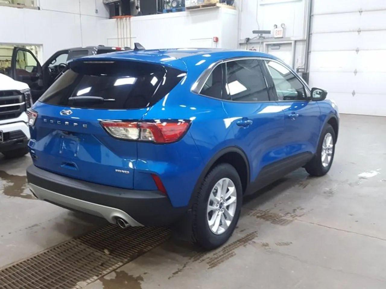 2021 Ford Escape SE-3