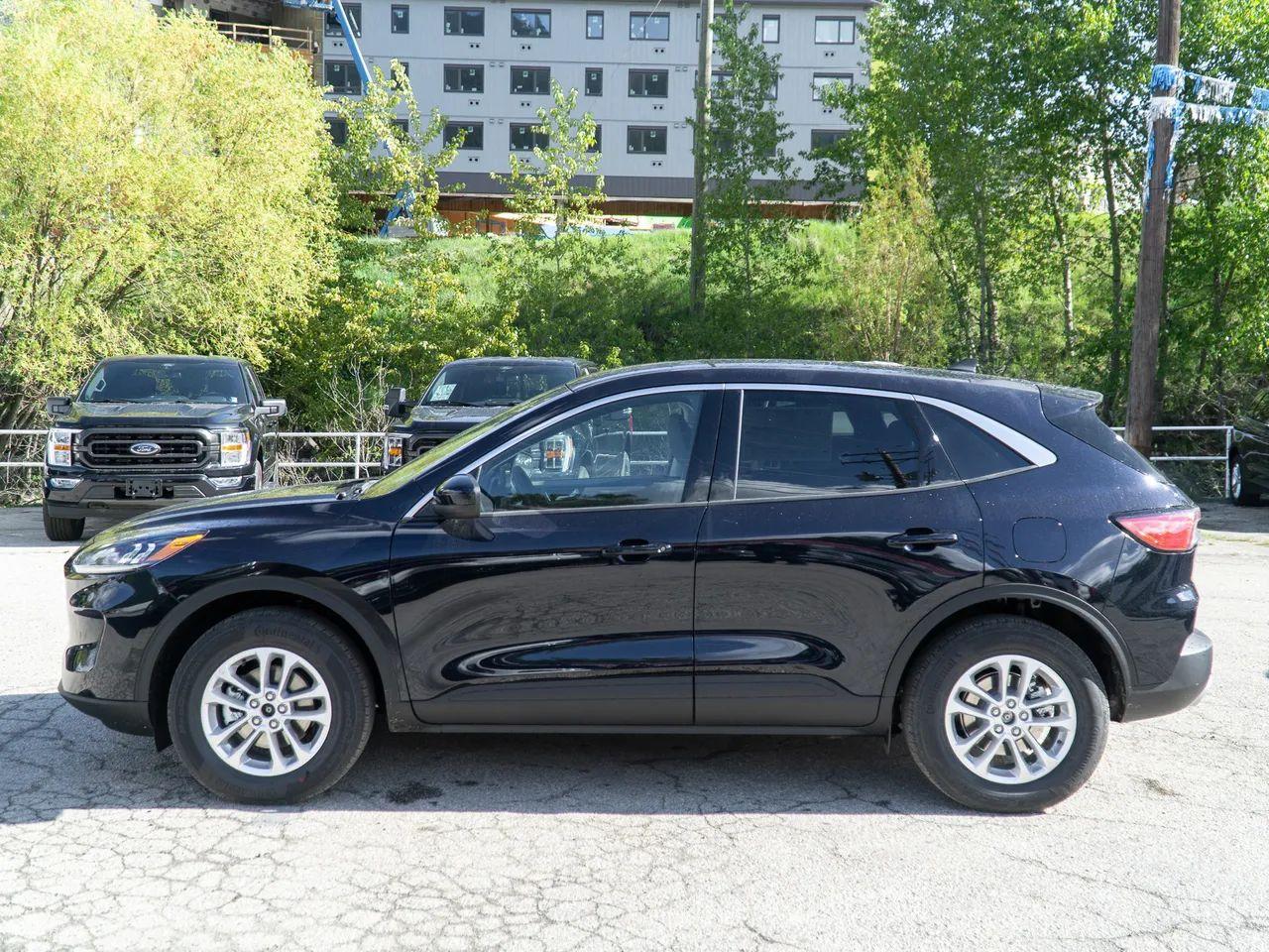 2021 Ford Escape SE-3