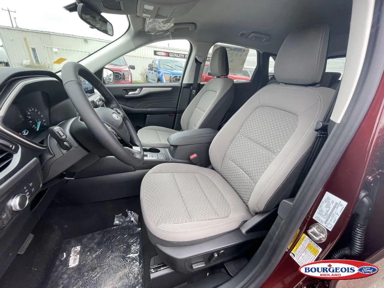 2021 Ford Escape SE-4