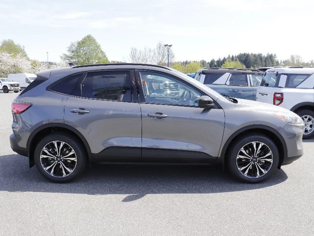 2021 Ford Escape SE-2