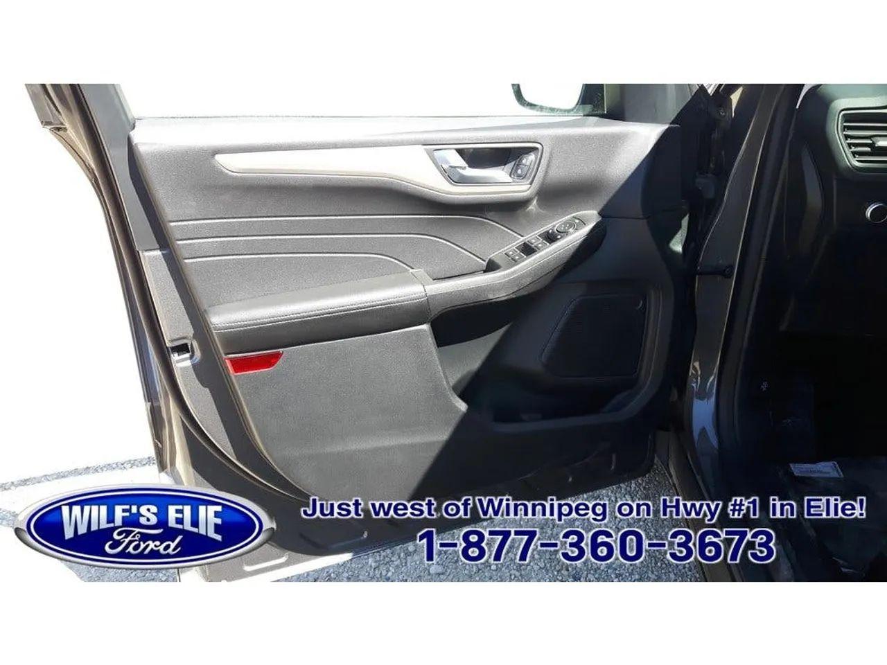 2021 Ford Escape SE-1