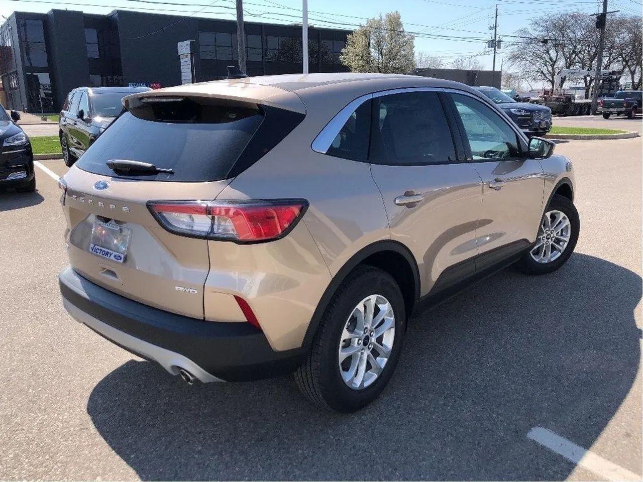 2021 Ford Escape SE-3