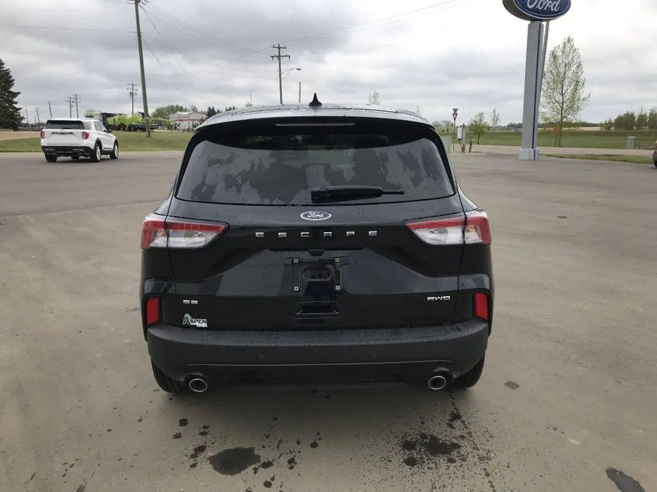 2021 Ford Escape SE-3