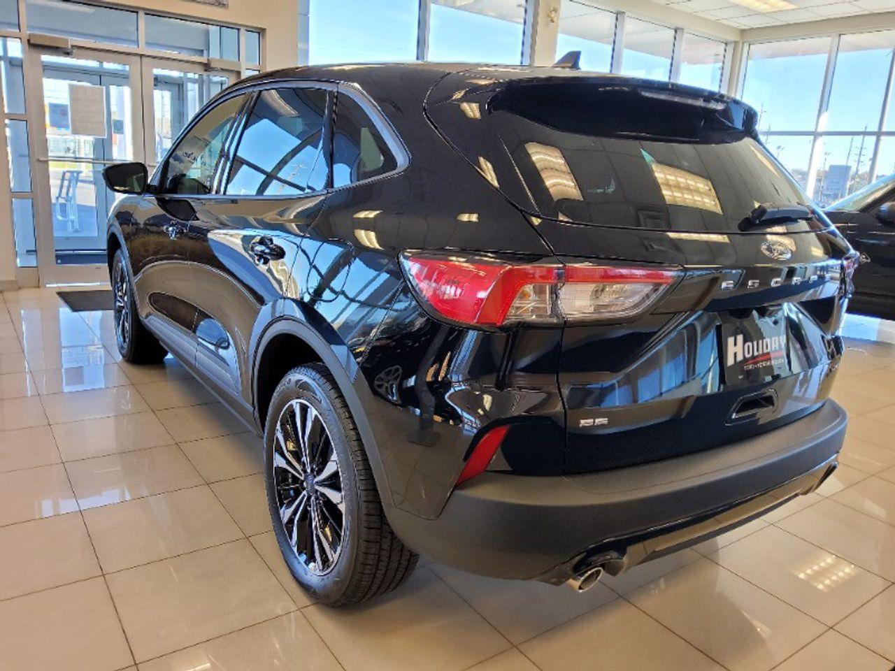 2021 Ford Escape SE-3