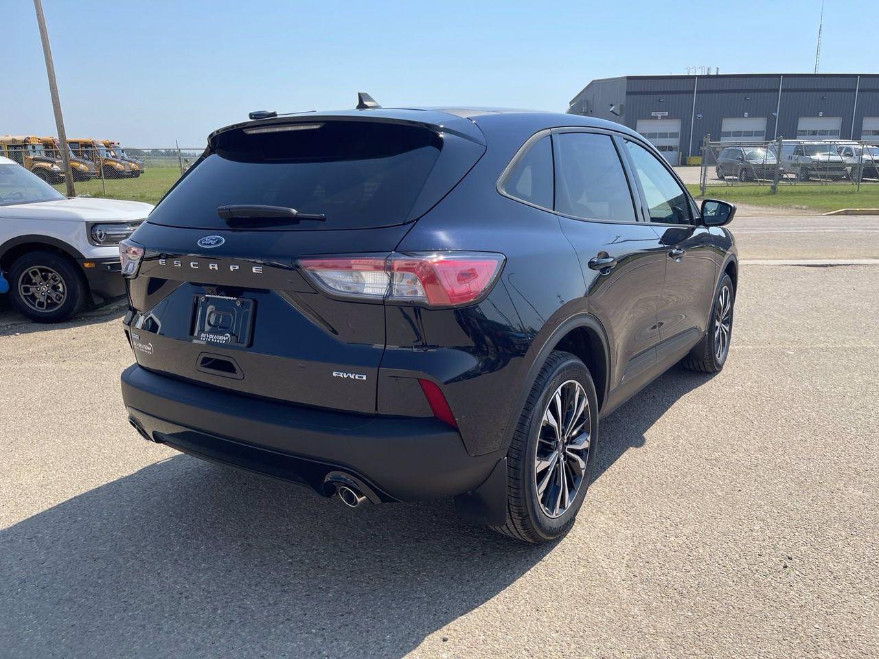 2021 Ford Escape SE-4