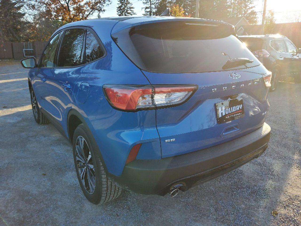 2021 Ford Escape SE-3
