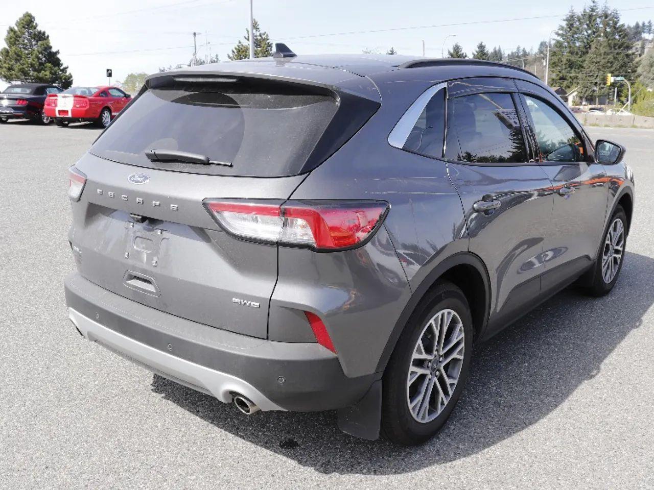 2021 Ford Escape SEL-3