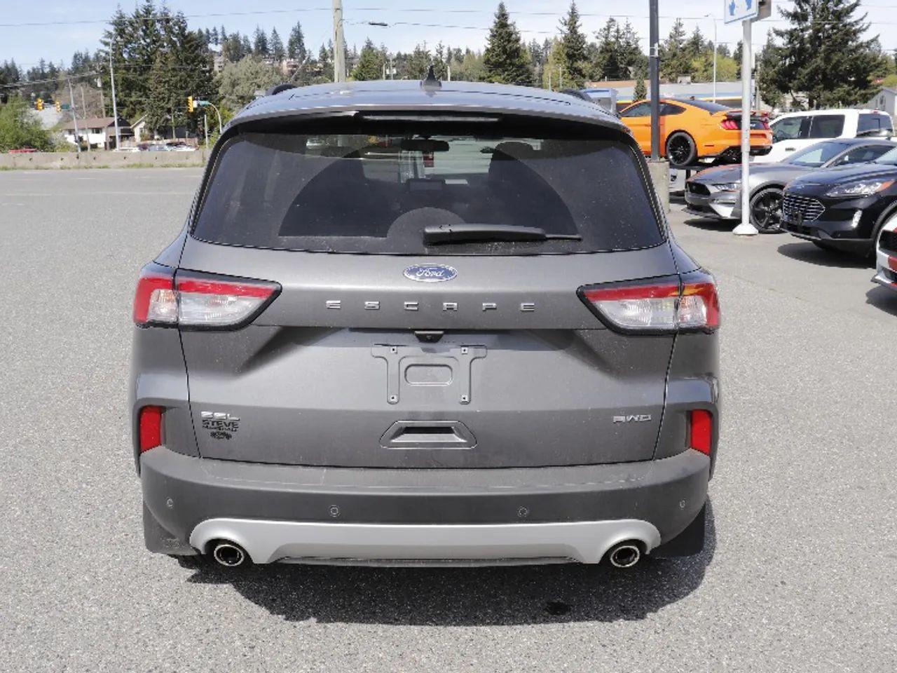2021 Ford Escape SEL-4