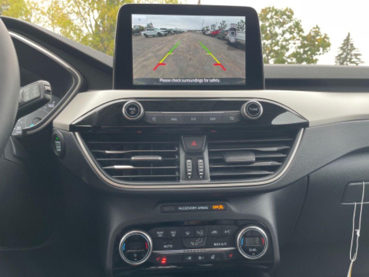2021 Ford Escape SEL-2