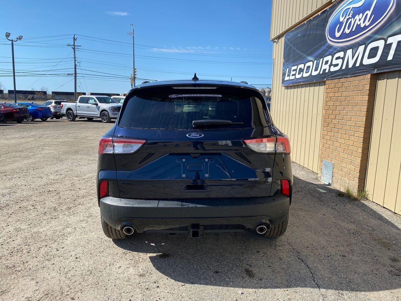 2021 Ford Escape SEL-3
