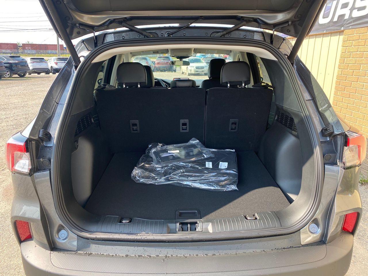 2021 Ford Escape SEL-4