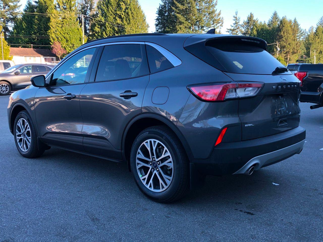 2021 Ford Escape SEL-4