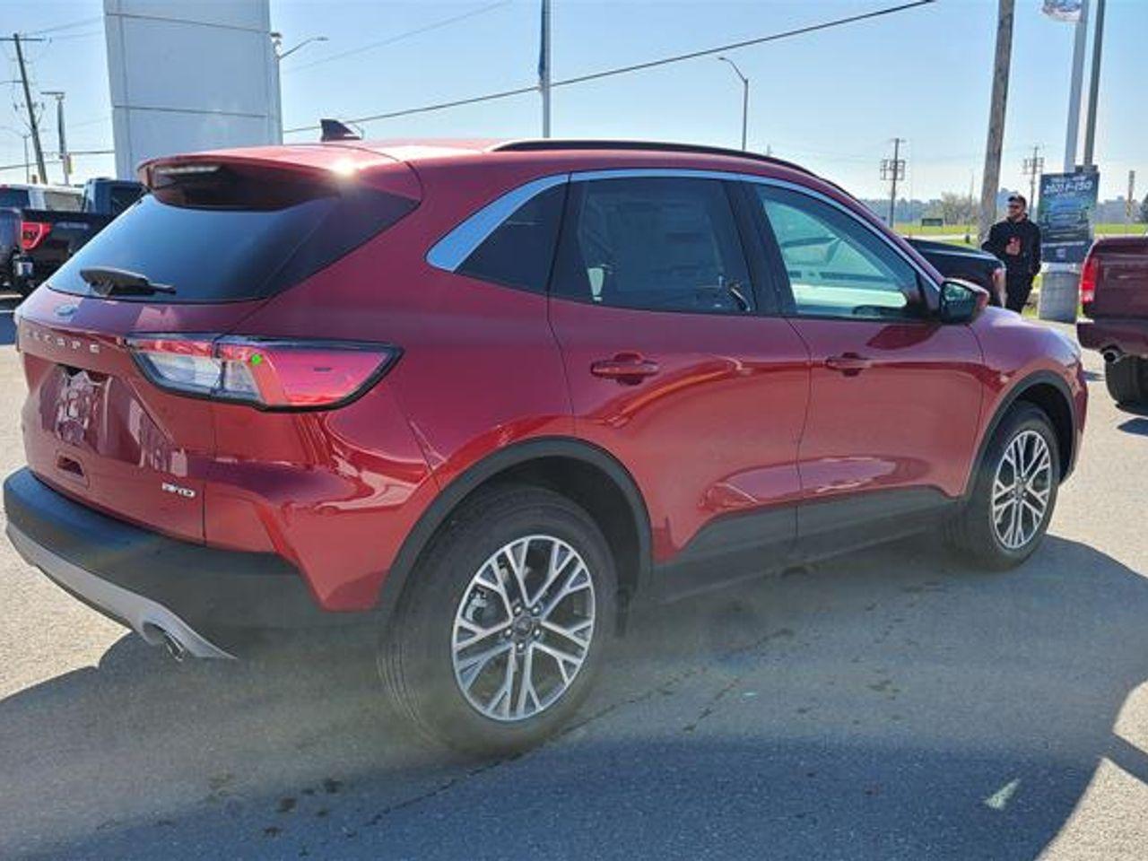 2021 Ford Escape SEL-4