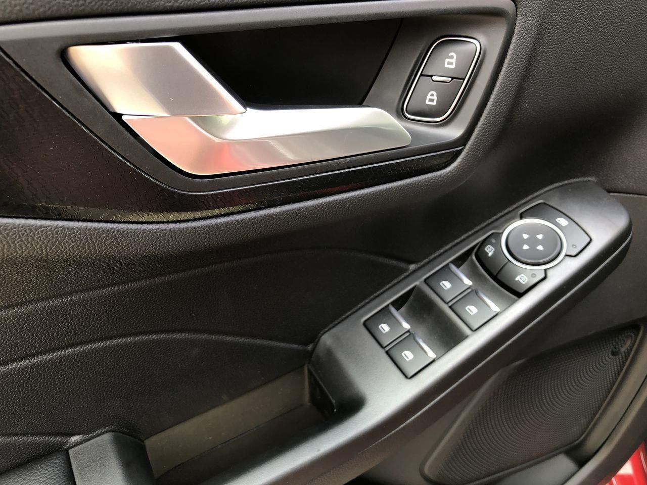2021 Ford Escape SEL-2