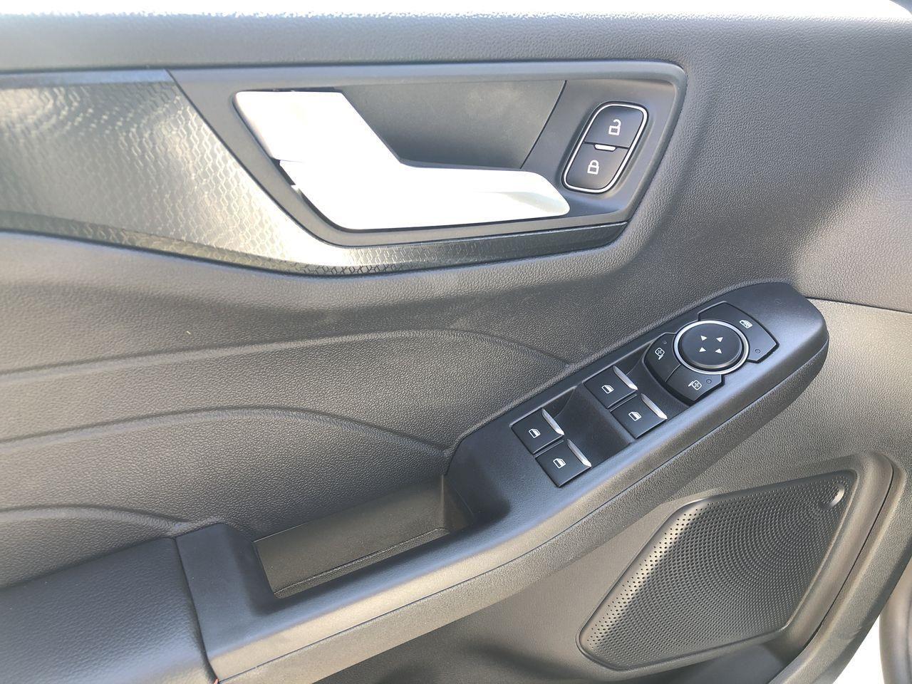 2021 Ford Escape SEL-2
